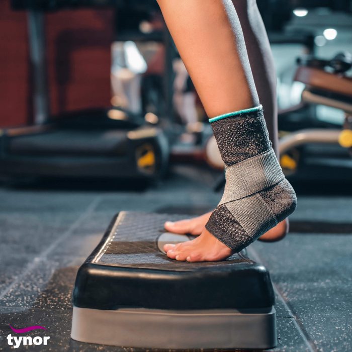 TYNOR D-53 ANKLE BINDER URBANE