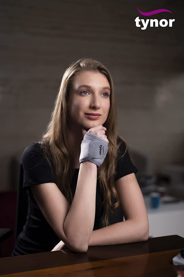TYNOR J-03 WRIST BRACE WITH THUMB (NEOPRENE)